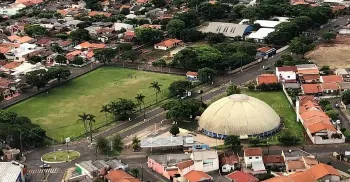 Cidade a 50 km de Londrina abre concurso com salários de até R$ 16,4 mil 