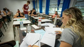 UEM abre inscrições para fiscais de prova do PAS 2026