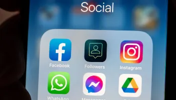 Sites internacionais de notícia e redes sociais apresentaram instabilidades 