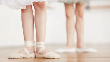 Secretaria de Cultura abre inscrições para curso gratuito de ballet infantil em Maringá 