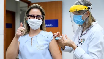 Vacinação continua apenas com aplicação de 2ª dose nesta quarta-feira (21) 