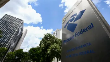 Bazar da Receita Federal segue até sexta (19) em Maringá 