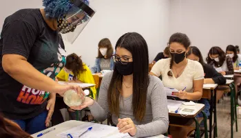 Vestibular e PAS UEM somam mais de 37 mil inscrições que concorrem a 3.120 vagas na instituição 
