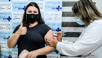 Maringaenses poderão se vacinar contra Covid-19 neste domingo (28); veja o cronograma completo 