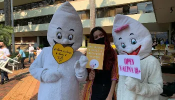 Com "Open Vacina" Maringá vacina população com idade a partir de 18 anos 