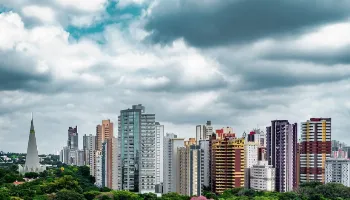 Previsão do tempo indica calor e chuva para Maringá nos próximos dias; saiba mais