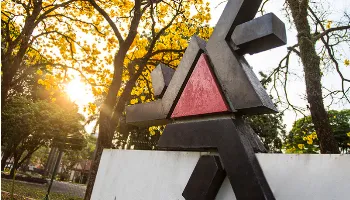 UEM aprova calendário acadêmico de 2021 UEM aprova calendário acadêmico de 2021