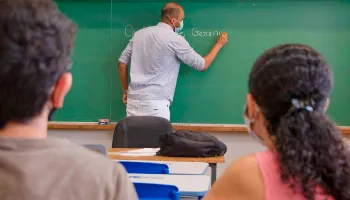 Universidades Estaduais do Paraná anunciam o calendário oficial do ano letivo vigente em 2023 