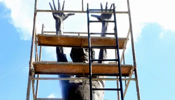 Monumento ao Desbravador, o “Peladão” de Maringá completa 50 anos e é restaurado 