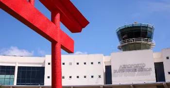 Vacinação para viajantes e trabalhadores do aeroporto de Maringá acontece nesta quinta (21) 