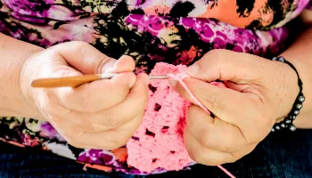 Semulher abre inscrições para oficina gratuita de crochê em Maringá 