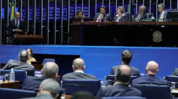 Confira os próximos passos da votação do fim da escala 6x1 no Senado 