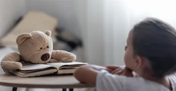Nova norma do ECA garante atendimento gratuito a crianças e adolescentes em saúde mental 