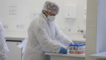 62,7% dos municípios brasileiros relatam aumento de casos de covid-19 