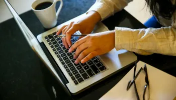 Confira as vagas de emprego home office anunciadas no Maringa.Com