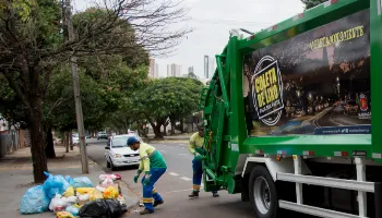 Veja o cronograma da coleta de lixo convencional em cada região de Maringá 