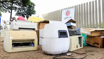 Maringá Recicla: Mutirão para descarte correto de materiais será realizado neste sábado (11) Maringá Recicla: Mutirão para descarte correto de materiais será realizado neste sábado (11)