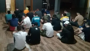 Em Maringá, festa clandestina é interditada e 33 pessoas são multadas 