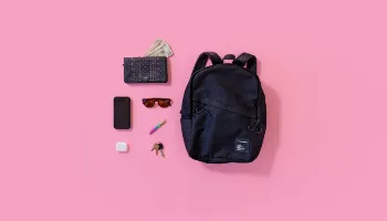Mochila, celular e roupas: saiba quais são os itens mais esquecidos por passageiros da Uber Mochila, celular e roupas: saiba quais são os itens mais esquecidos por passageiros da Uber