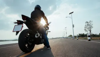 Alerta: motocicletas barulhentas aumentam o risco de perda auditiva dos pilotos 