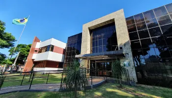 Câmara de Maringá aprova reajuste salarial de 4,5% para servidores municipais 