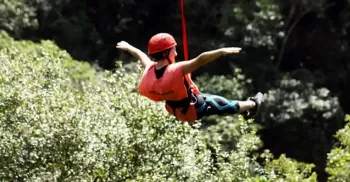 Morte de jovem durante rope jump acende alerta sobre fiscalização do turismo de aventura 