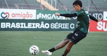 Maringá FC recebe o Brusque no Willie Davids nesta segunda (20) 