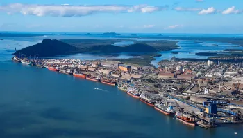 Porto de Paranaguá abre temporada de visitação ao cais; saiba como agendar Porto de Paranaguá abre temporada de visitação ao cais; saiba como agendar