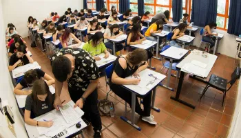 Vagas sobrando: UEM lança novo edital para preenchimento de vagas nos cursos de graduação 