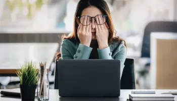Saiba mais sobre a causa e sintomas da Síndrome de Burnout 