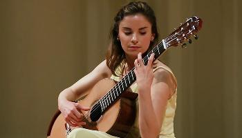 Maringá recebe uma das melhores violonistas do mundo 