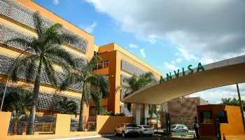 Anvisa proíbe a comercialização de suplementos e energéticos com ozônio na composição 