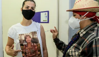 Vacinação contra Covid-19 será apenas de 2ª dose nesta quarta-feira (1º) em Maringá 