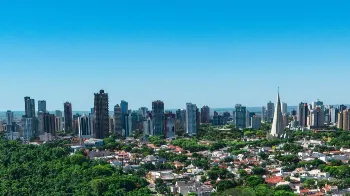 Onda de calor chega a Maringá e final de semana será de tempo estável, com máxima de 35ºC 