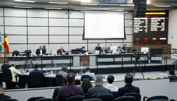 Lei municipal que regulamenta a instalação de antenas 5G em Maringá é aprovada 
