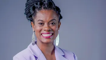 Carol Dartora: conheça a primeira deputada federal negra eleita no Paraná 