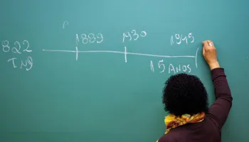 Universidade do Paraná abre PSS para professores com salários de até R$ 10,6 mil; saiba mais