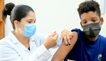 "Dia D" da Campanha de Multivacinação é realizado neste sábado (16) em Maringá 