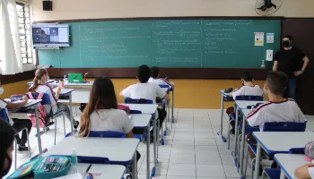 Aulas da rede estadual de ensino retornam nesta segunda-feira (7) 