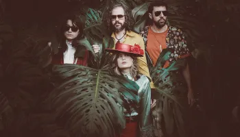 Little B. and the Mojo Brothers lança seu primeiro álbum de estúdio, "Canela Baby" 