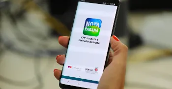 Nota Paraná premia moradores de Maringá e mais 42 cidades com R$ 1 mil; confira 