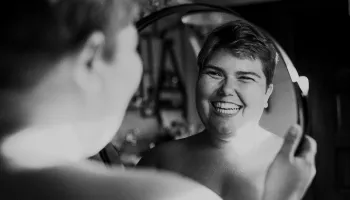 Mostra cultural em Maringá discute o preconceito e exclusão contra o corpo gordo 
