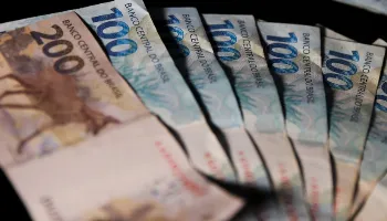 Auxílio Brasil no valor de R$ 600 começa a ser pago a partir de agosto Auxílio Brasil no valor de R$ 600 começa a ser pago a partir de agosto