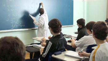 Justiça autoriza realização presencial de atividades extracurriculares em instituições privadas 