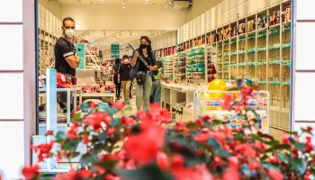 Comércio tem aumento de 1,3% no índice de vendas nos primeiros quatro meses de 2022 Comércio tem aumento de 1,3% no índice de vendas nos primeiros quatro meses de 2022