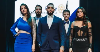 Projeto musical une solidariedade e grandes sucessos da música pop e MPB em Maringá 