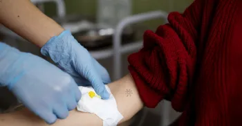 Dia Mundial do Doador de Sangue é comemorado com programação especial no Hemocentro da UEM 