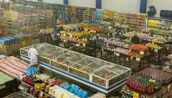 Preço dos alimentos cai pelo terceiro mês consecutivo no Paraná 