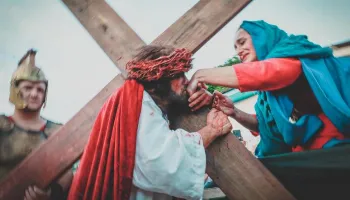 Paixão de Cristo será apresentada nesta quinta-feira (19), em Mandaguari 