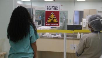 Três meses após primeiros casos, contaminação por Covid-19 acelera no Paraná Três meses após primeiros casos, contaminação por Covid-19 acelera no Paraná